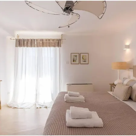 Elite Mykonos Roxane Private Pool 6 Bedrooms Beachfront Ftelia Villa Mykonos Town